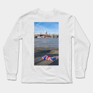 London Union Jack plastic bag Long Sleeve T-Shirt